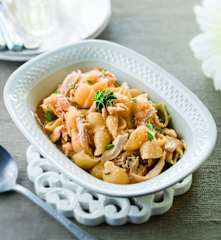 Massa com frango e orégãos