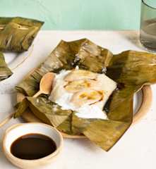 Papillotes de riz gluant à la coco et banane