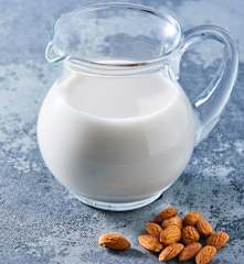 Leche de almendras