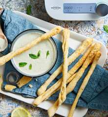 Soupe d'artichaut, fromage frais et menthe - Gressins au citron