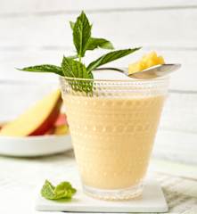 Süßkartoffel-Mango-Proteinshake