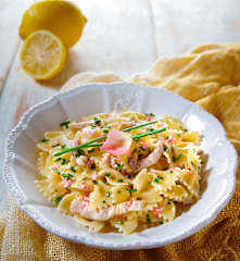 Farfalle risottate con tacchino al profumo di rose e limone