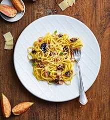 Tagliolini fichi e guanciale