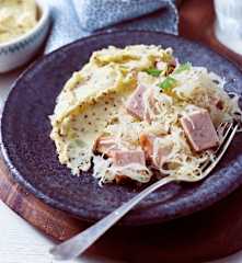 Leberkäse-Sauerkraut mit Dijon-Senf-Püree