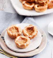 Portugalskie mini tarty z kremem budyniowym (pasteis de nata)