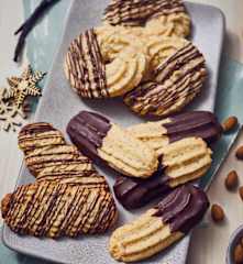Pastas de té rizadas de almendra