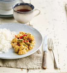 Frango com brócolos e pimentos