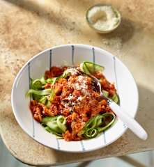 Svampebolognese med courgettespaghetti