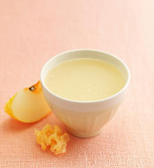 雪梨炖银耳(10~12个月辅食)