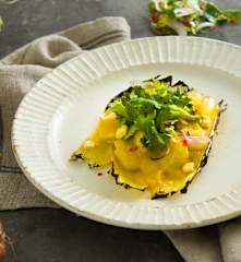 秘鲁酸橘汁海鲈鱼沙拉