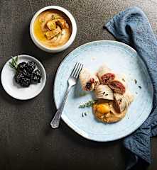 Involtini di tacchino e speck con salsa ai funghi (Bimby Friend)