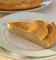 Französischer Hefekuchen mit Vanillecreme