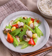 西芹白果炒鲍鱼片