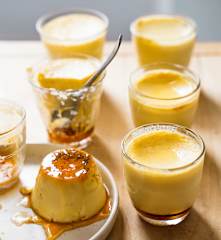 Petites crèmes aux œufs et au caramel