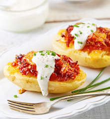 Papa rellena de chorizo vegetariano