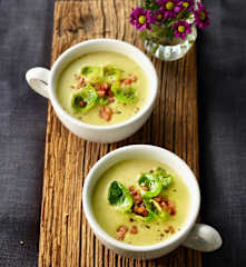 Rosenkohlcremesuppe