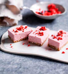 Frozen strawberry cheesecake