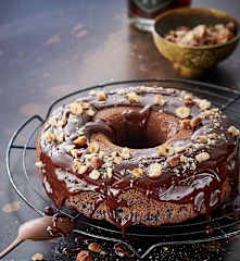 Torta soffice al cioccolato e caffè