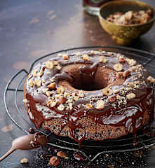 Luftiger Schokolade-Kaffee-Kuchen