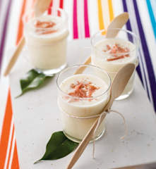 Sopa fria de melão com presunto