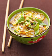 Noodles vegetariani