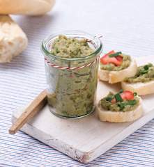 Kawior z bakłażana