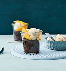 Schokokuchen mit Bananeneis