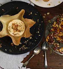 Tulipas com gelado de praliné