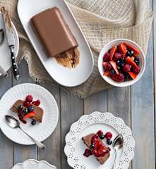Parfait au chocolat with summer berries (Nico Moretti)
