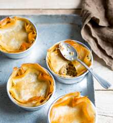 Tourtes épicées au bœuf et feuilles de brick