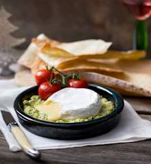 Melted Brie with basil and lemon pesto