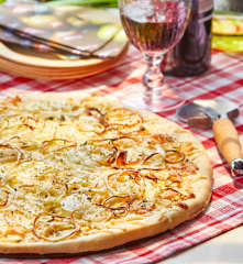 Pizza genovesa de cebolla