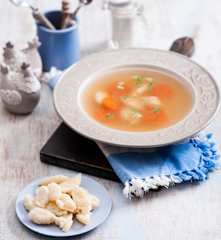 Kluski kładzione z kaszy manny