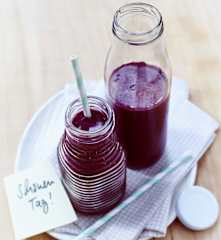 Heidelbeer-Buttermilch-Smoothie