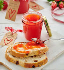 Erdbeer-Grapefruit-Gelee