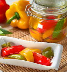 Peperoni in agrodolce sottaceto