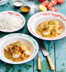 Pescada com molho de tomate fresco