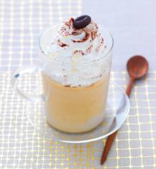 Soufflé glacé comme un Irish coffee