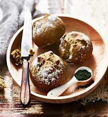 Pain à la spiruline