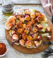 Pulpo a feira con cachelos