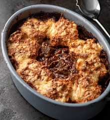 Chipotle Chilli Beef Cobbler