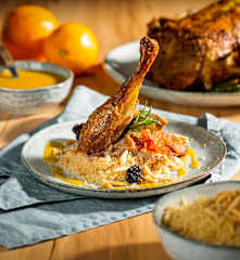 Ente mit Orangen-Ingwer-Sauce und Couscous