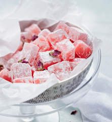 Les loukoums à la rose de la sorcière blanche