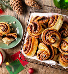 Bollitos de cardamomo y canela