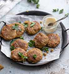 Green Spelt Bread Patties