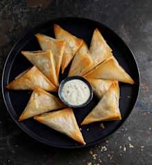 Samoussas aux aubergines et lentilles vertes