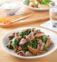 當歸牛肉炒芥藍
