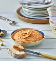 Fındıklı Peynir Ezmesi