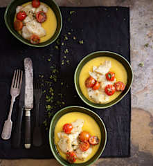 Xarém de bacalhau com tomate confitado