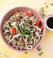 Yaki udon com carne picada ao estilo japonês